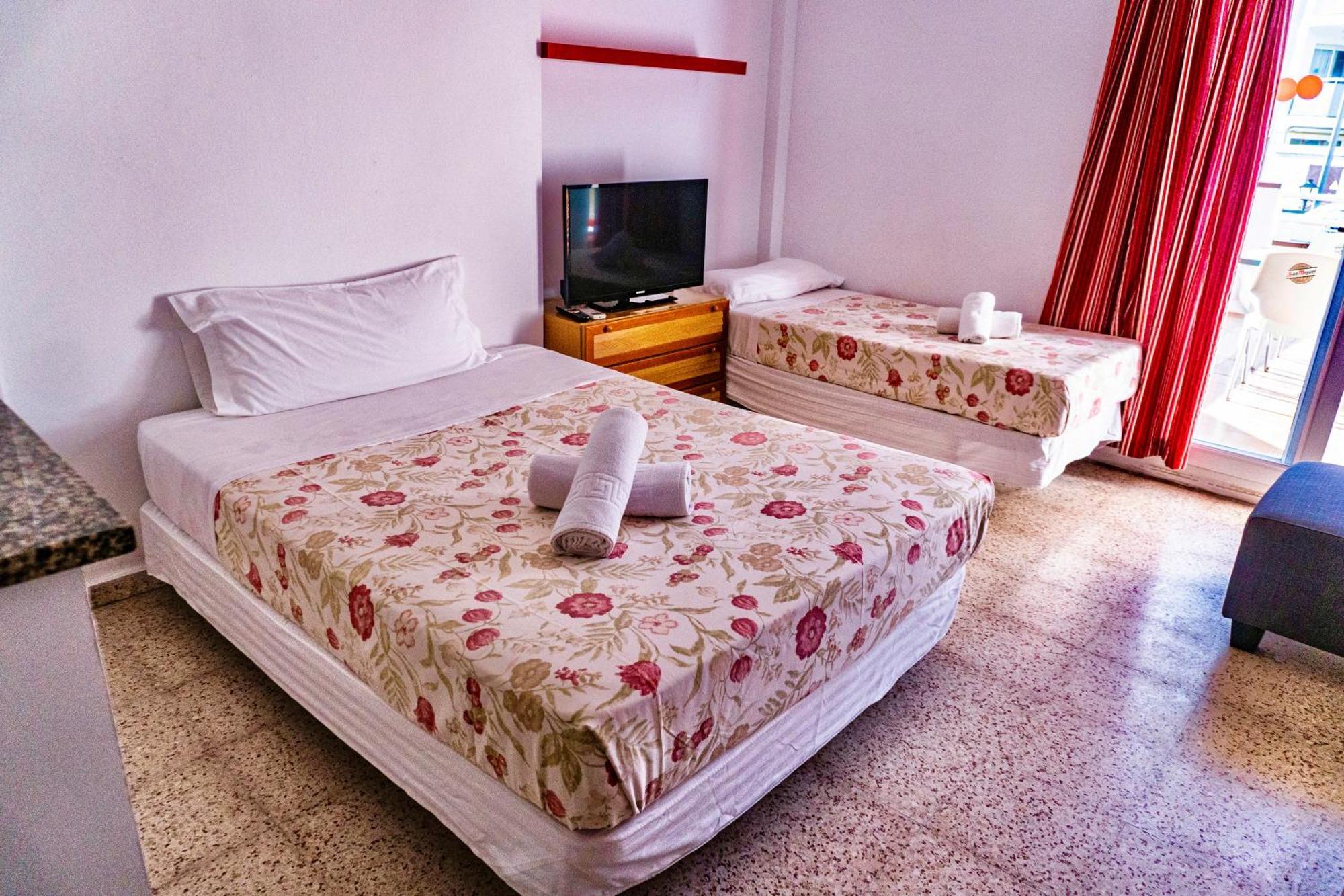 Eva Aparthotel โยเรตเดมาร์ ภายนอก รูปภาพ